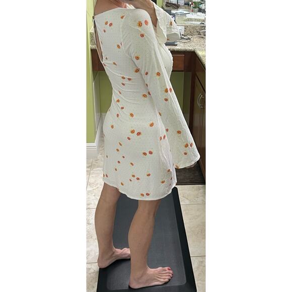 FREE PEOPLE Celia Ivory Combo Floral Mini Dress Size Medium boho hippie cottage - Picture 6 of 8